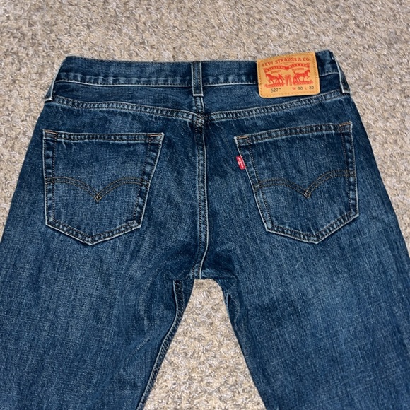 Levi Strauss and co used work jeans for men. - Picture 4 of 7